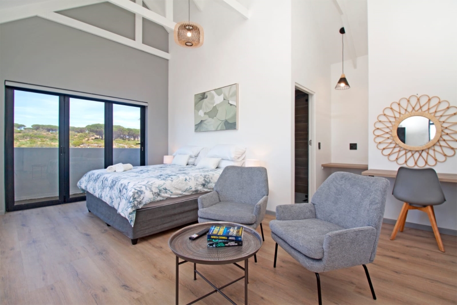 4 Bedroom Property for Sale in Kommetjie Western Cape